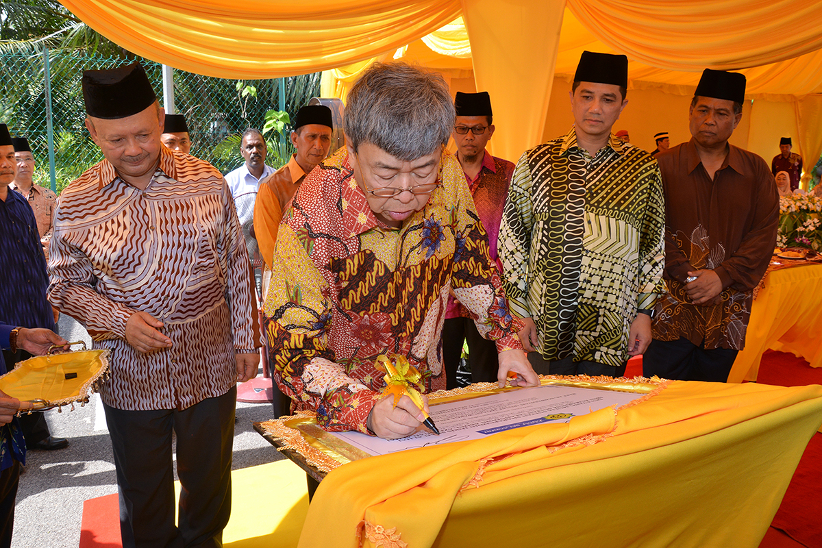 SULTAN SELANGOR RASMIKAN BAIT AL-MAWADDAH - Lembaga Zakat 