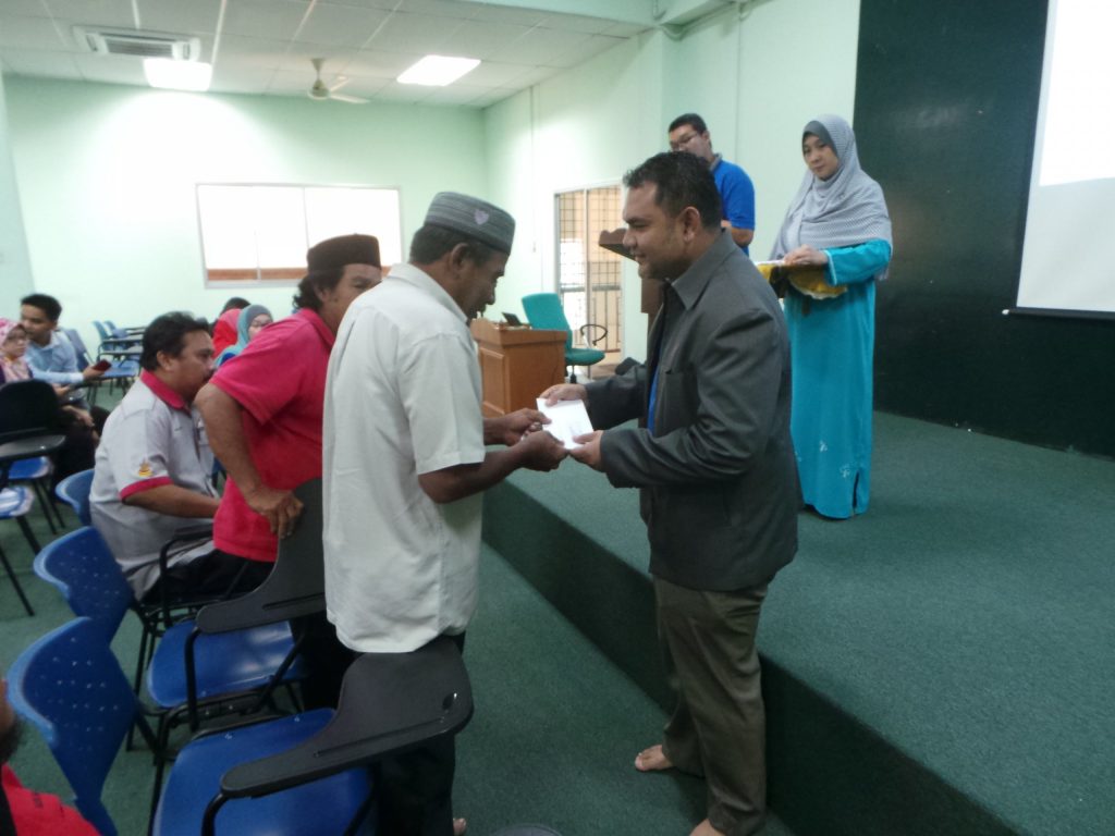 ZAKAT SELANGOR RAIKAN USAHAWAN ASNAF - Lembaga Zakat Selangor