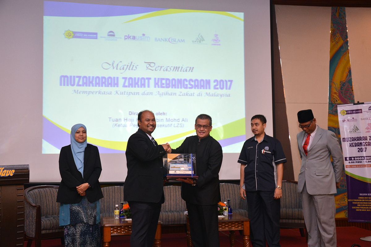 MEMPERKASAKAN KUTIPAN & AGIHAN ZAKAT DI MALAYSIA: LZS 