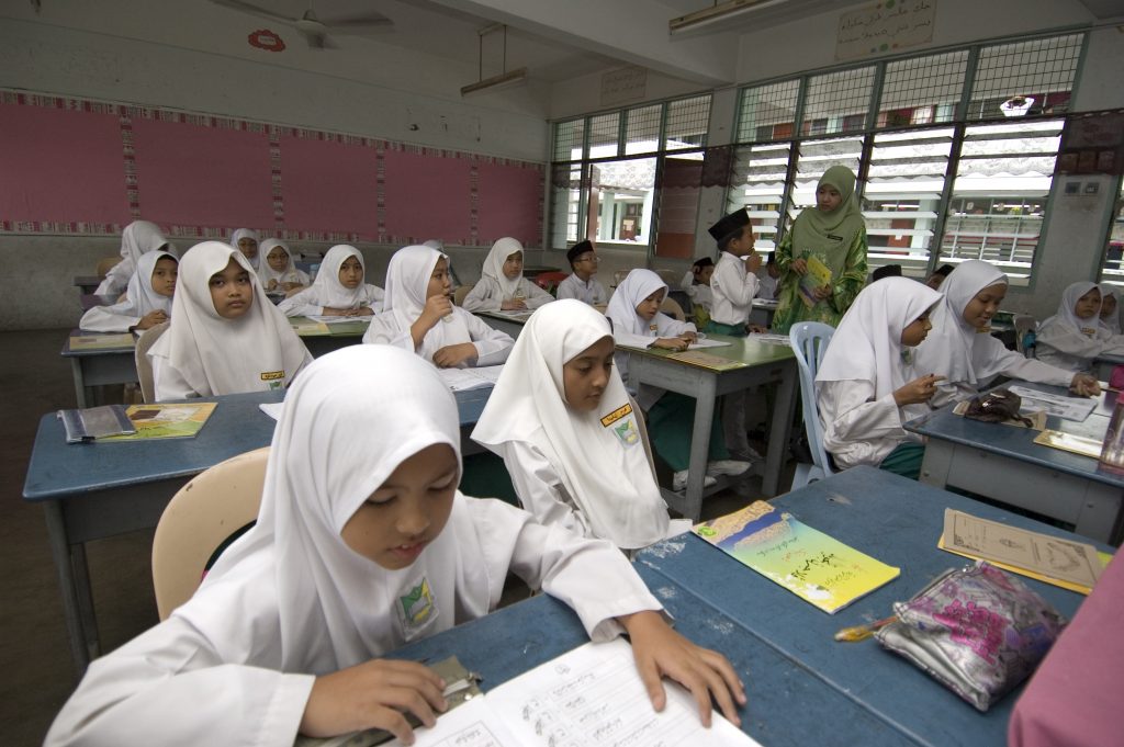 SPZAS SEKOLAH RENDAH & MENENGAH KINI DIBUKA - Lembaga 